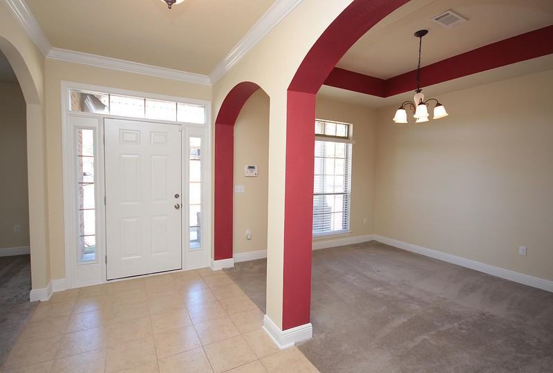 642 Red Fern Rd - Photo 3 of 34