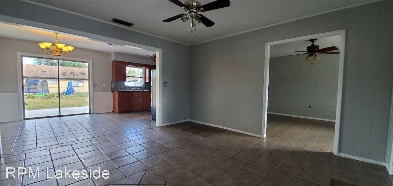 610 Thomas Ave - Photo 3 of 19