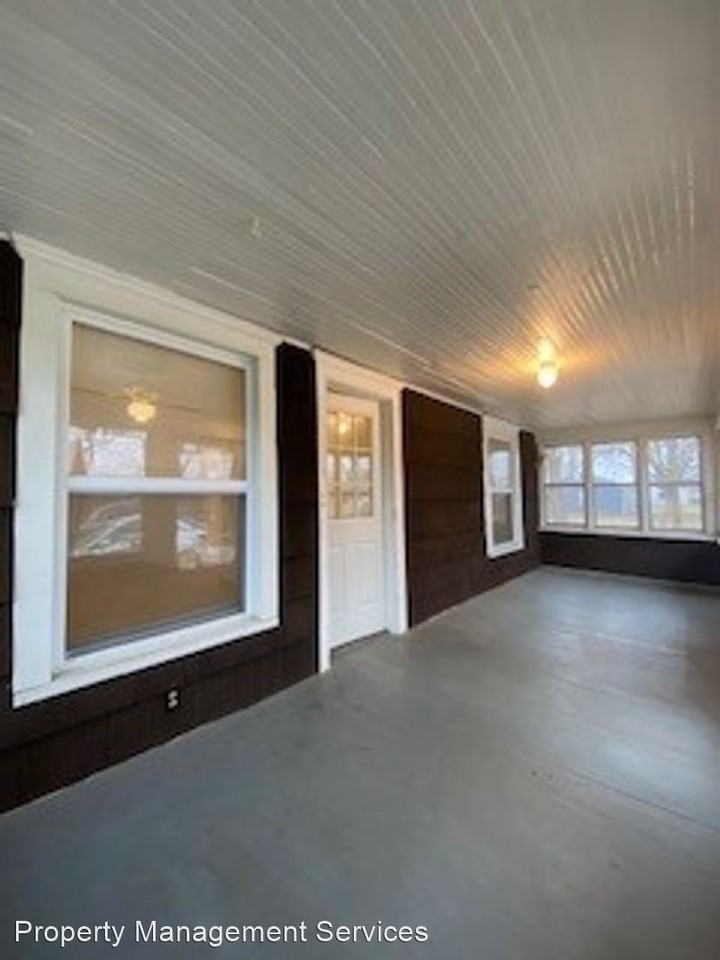 1625 Florence St - Photo 3 of 34