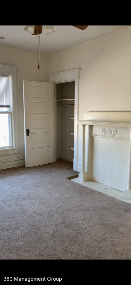 18 Boone Ave - Photo 2 of 5