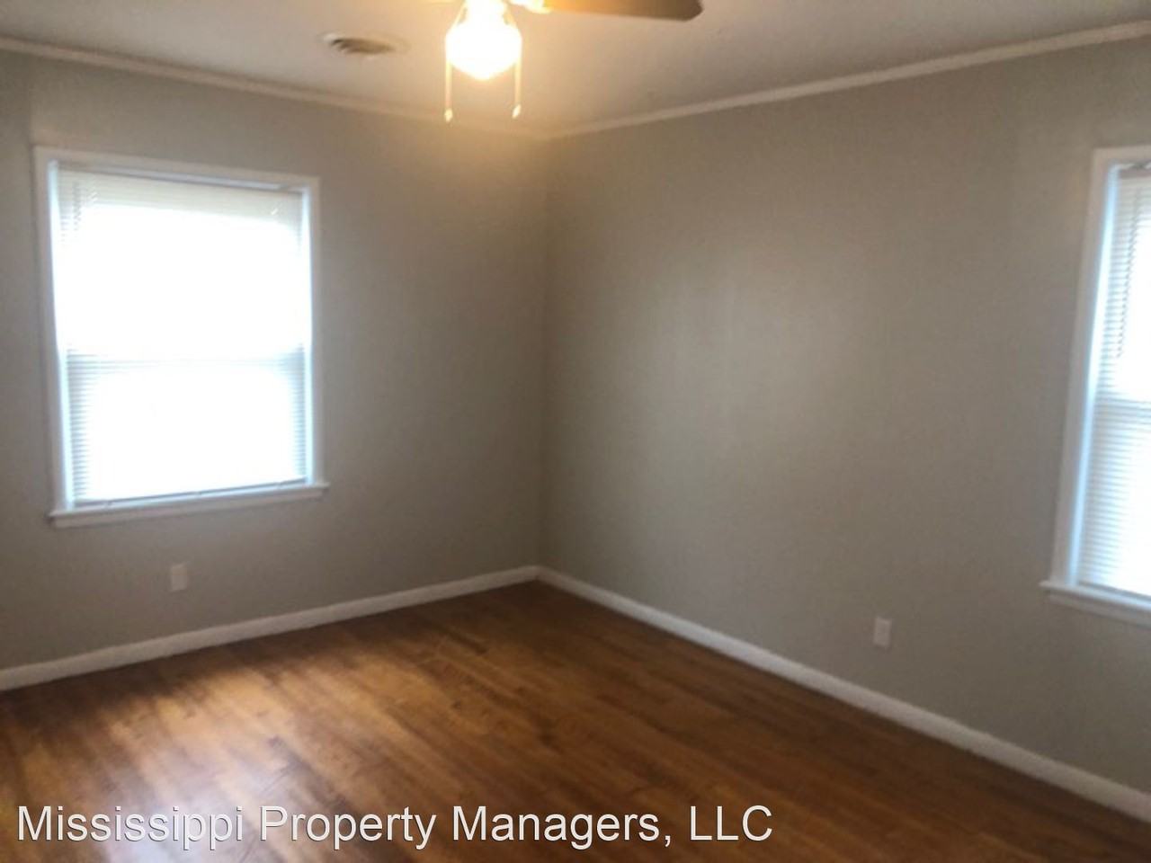 210 S Foster Dr - Photo 2 of 10