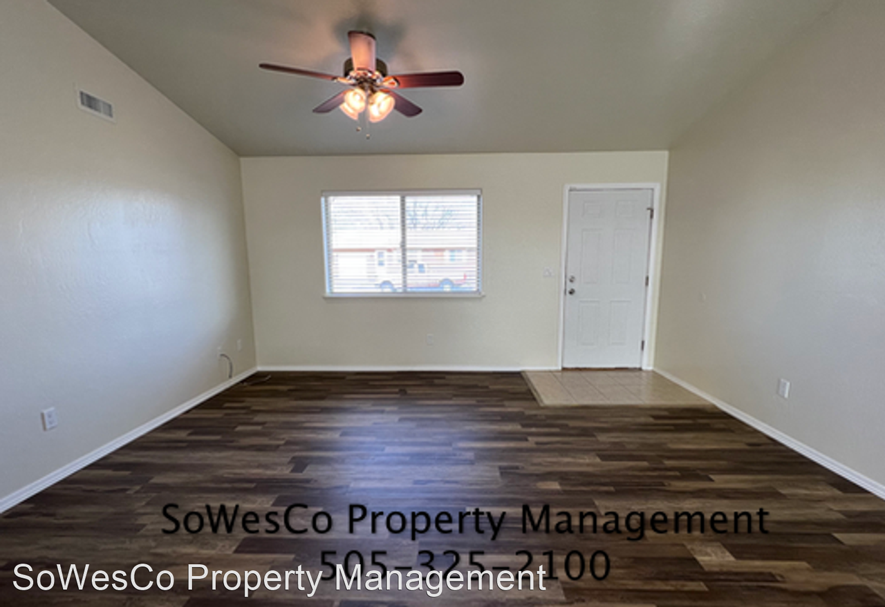 101 San De Cristo Ct - Photo 3 of 12