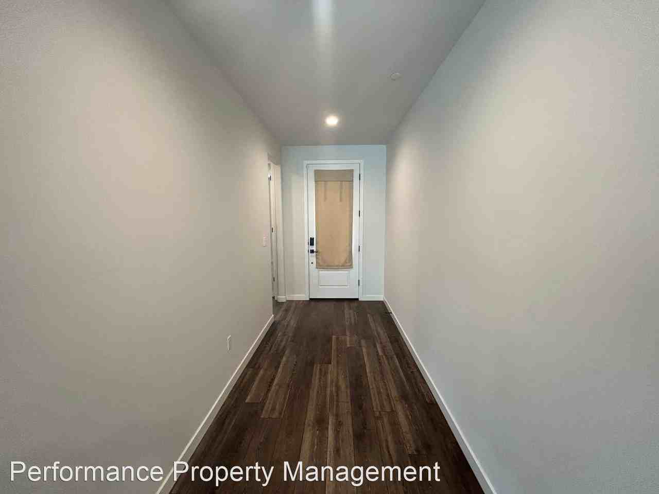 10004 Fort Sanders Ave - Photo 3 of 27