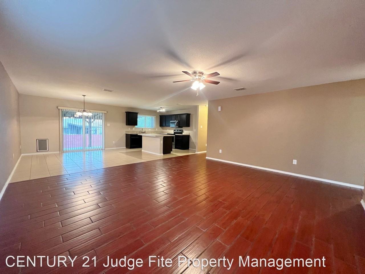 9925 Amaryllis Ln - Photo 3 of 11