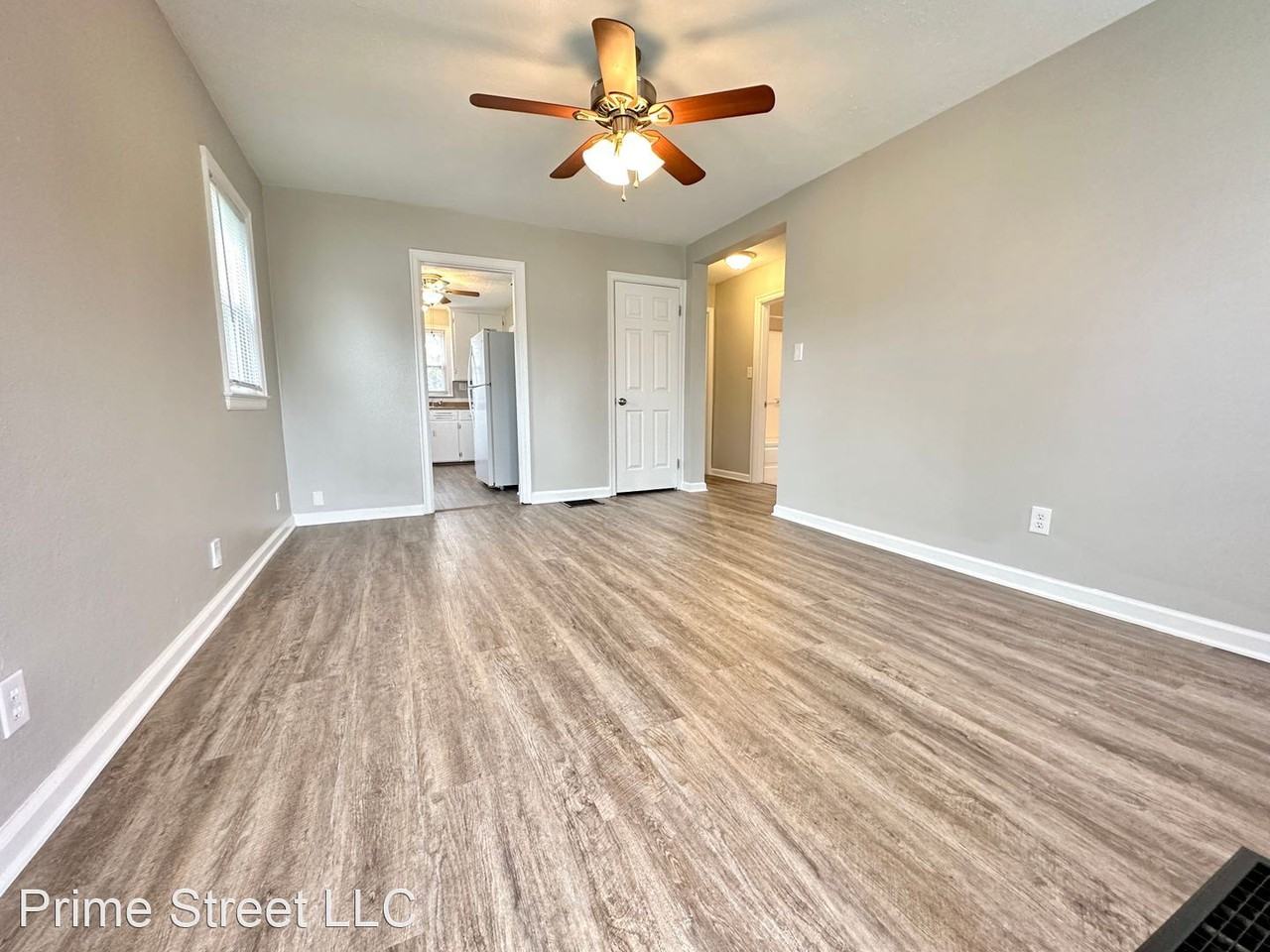 1001 Highridge Ave - Photo 2 of 14