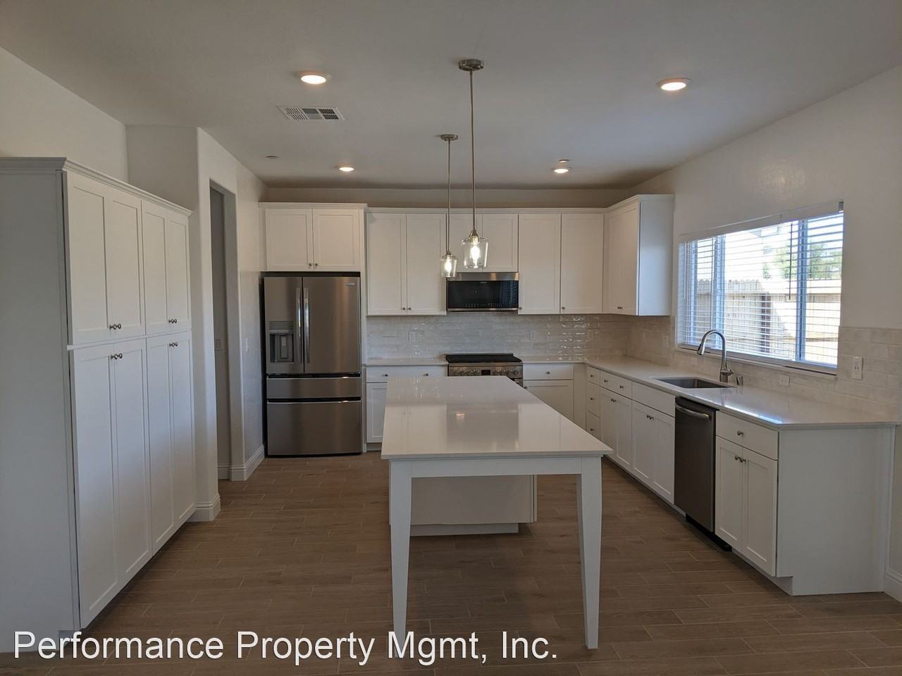 333 Sunset Dr S - Photo 2 of 26