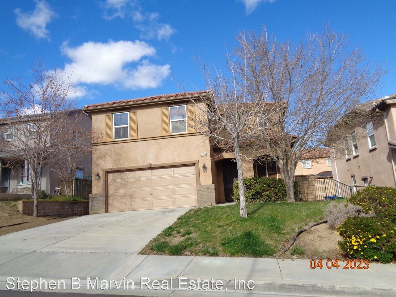 37247 Queen Anne Pl - Photo 2 of 20