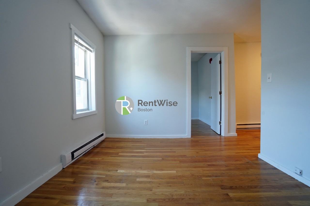 3 Schrepel Pl #3 - Photo 3 of 32