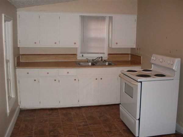 2115 Richardsville Rd - Photo 2 of 4