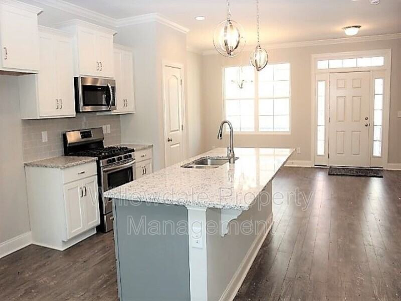 904 Laurel Gate Dr - Photo 4 of 30
