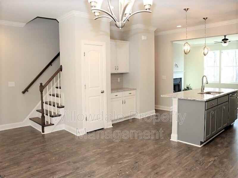 904 Laurel Gate Dr - Photo 5 of 30