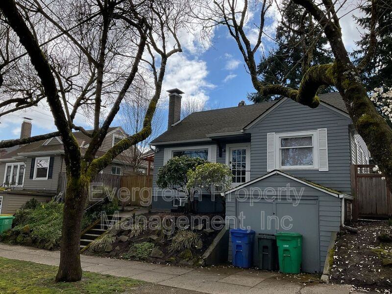 1526 Se Claybourne St - Photo 2 of 27