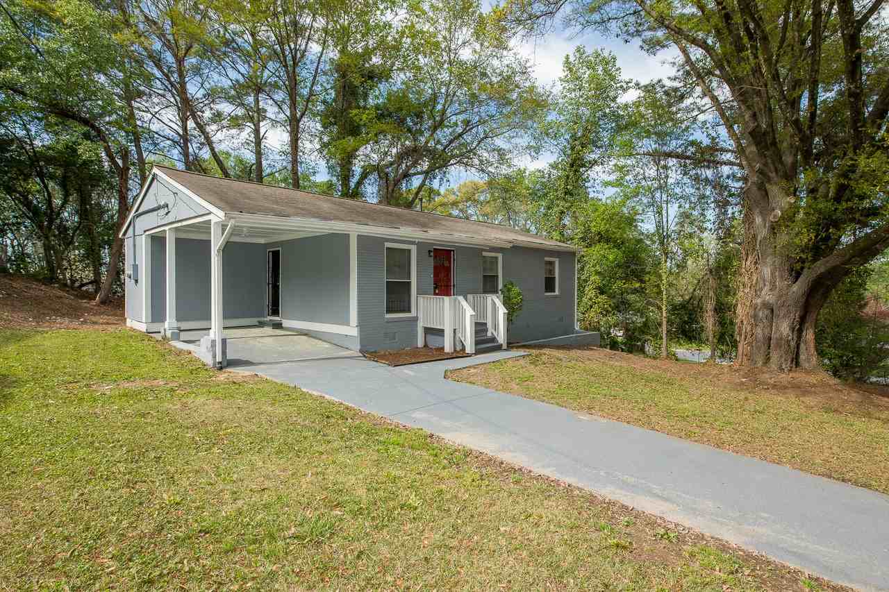 874 Bonneville Ter Nw - Photo 2 of 18