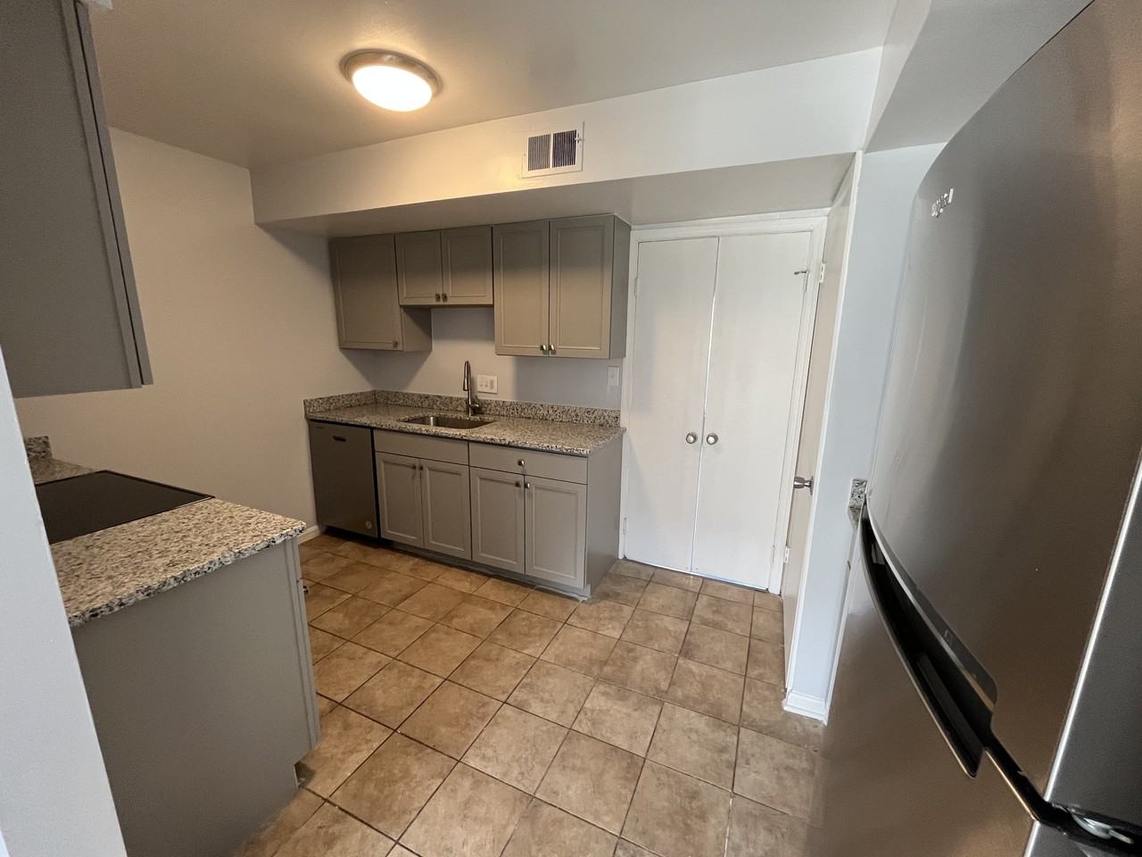 3689 Persimmon Cir - Photo 3 of 14