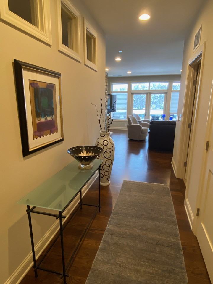 875 Lake St E #208 - Photo 3 of 23