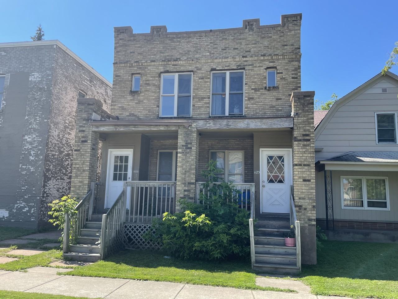 1123 Hughitt Ave Apartments in Superior, WI 54880 Zumper