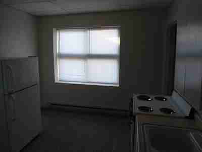 1123 Hughitt Ave - Photo 3 of 50