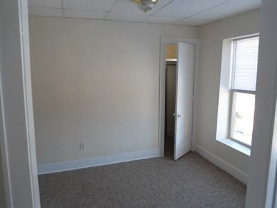 1123 Hughitt Ave - Photo 7 of 50