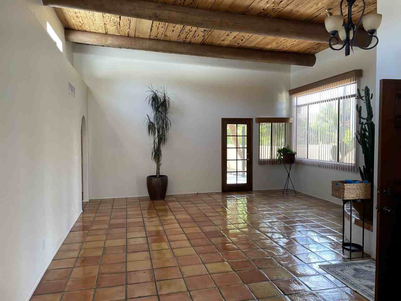 11865 N Copper Butte Dr - Photo 4 of 37