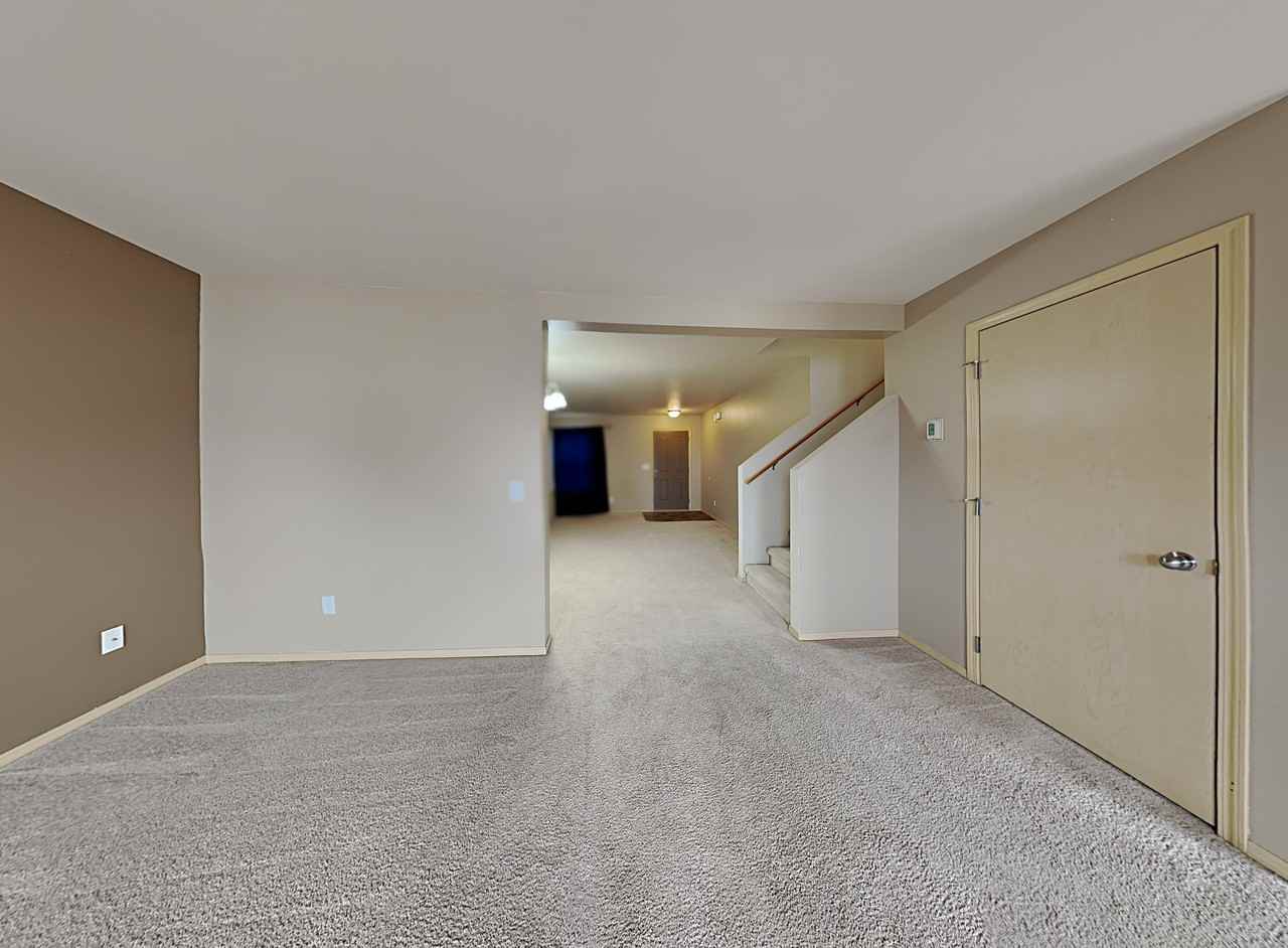 1707 Kedlin Ln - Photo 3 of 26
