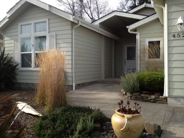 4526 Se Heron Loop - Photo 2 of 18