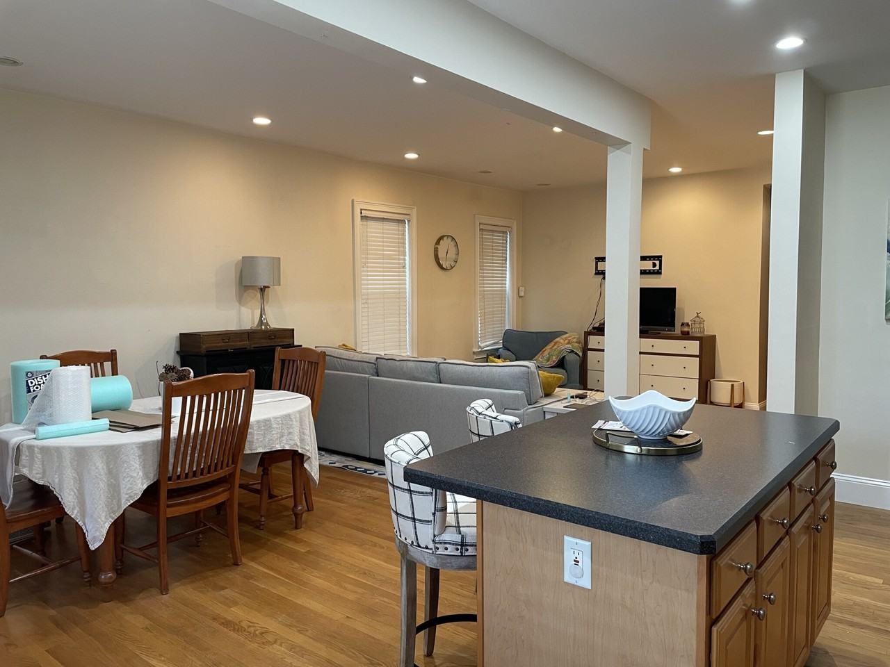 180 L St #1 - Photo 3 of 14