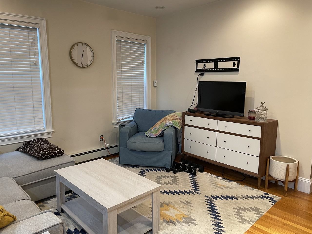 180 L St #1 - Photo 6 of 14