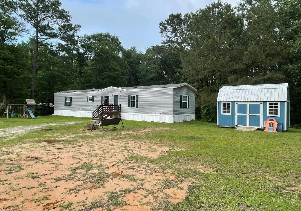 161 Burr Rd #1 - Photo 4 of 32