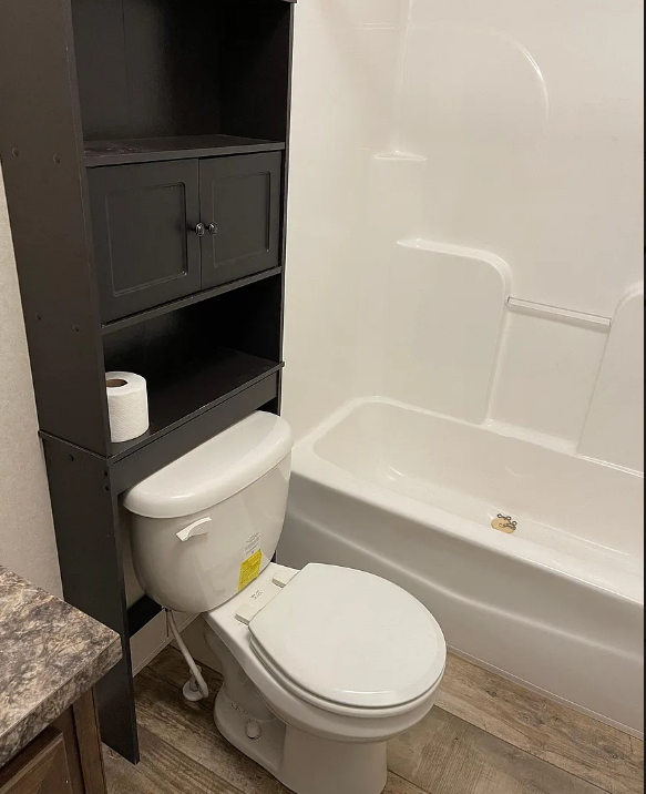 161 Burr Rd #1 - Photo 7 of 32