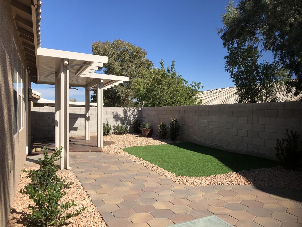 198 Crown Imperial St #1 - Photo 6 of 31