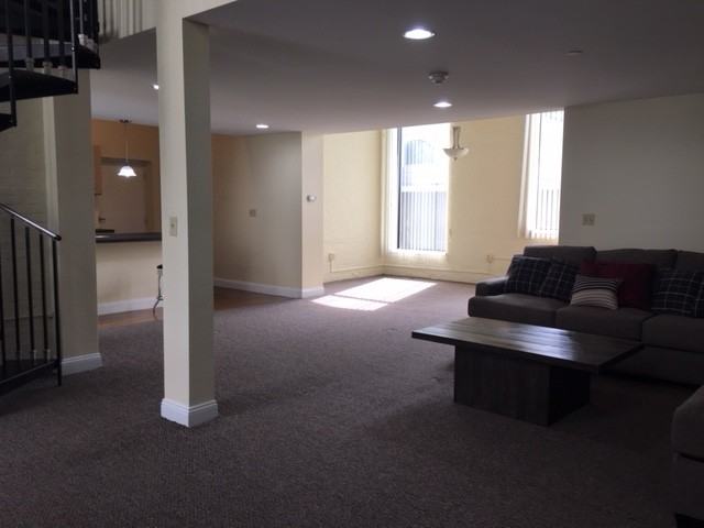 800 James AveUnit 3101 #3101 - Photo 4 of 49