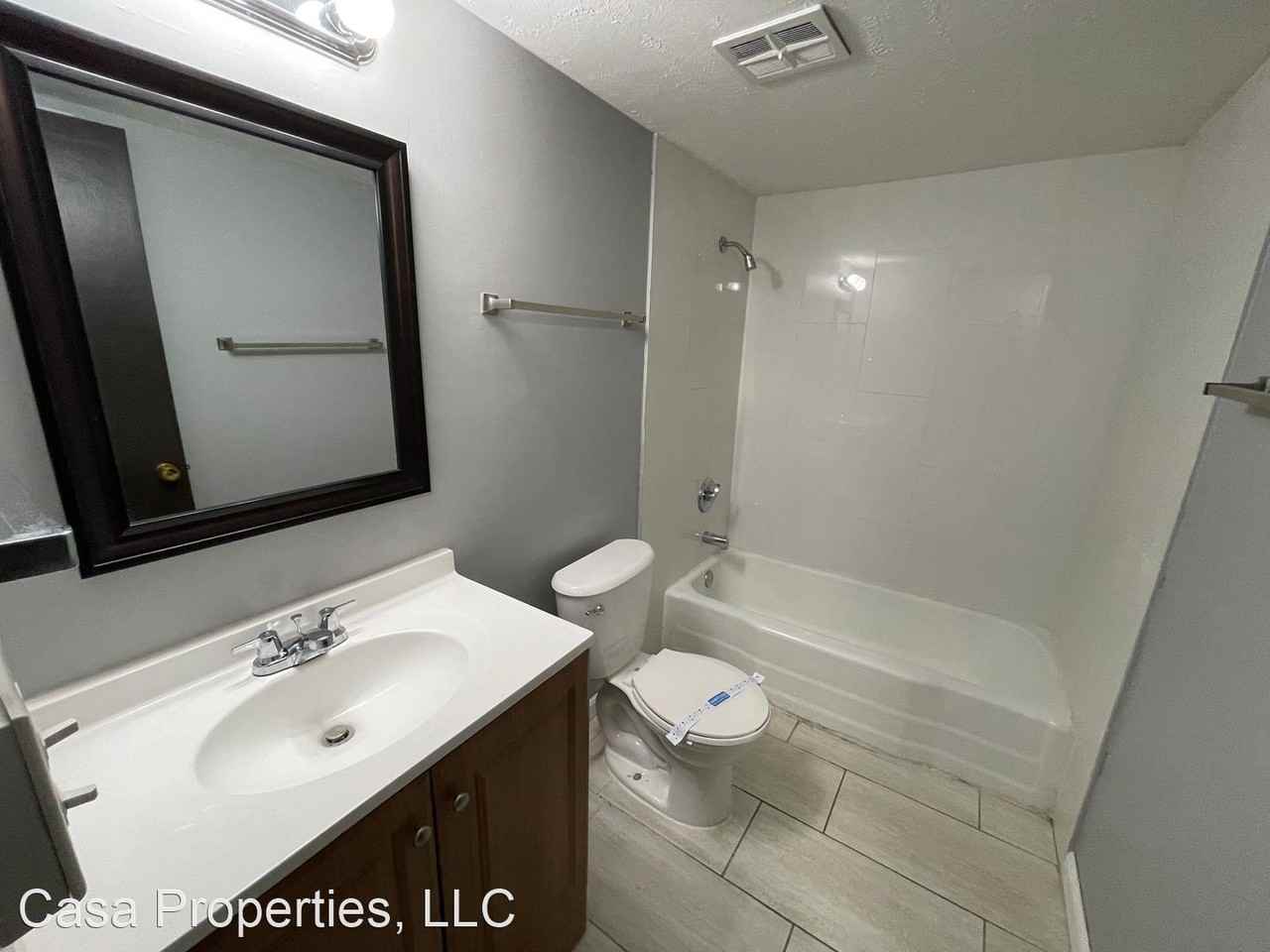 2035 J - Photo 2 of 8