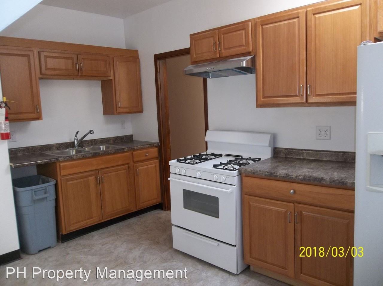 579 Laurel Avenue - Photo 2 of 9