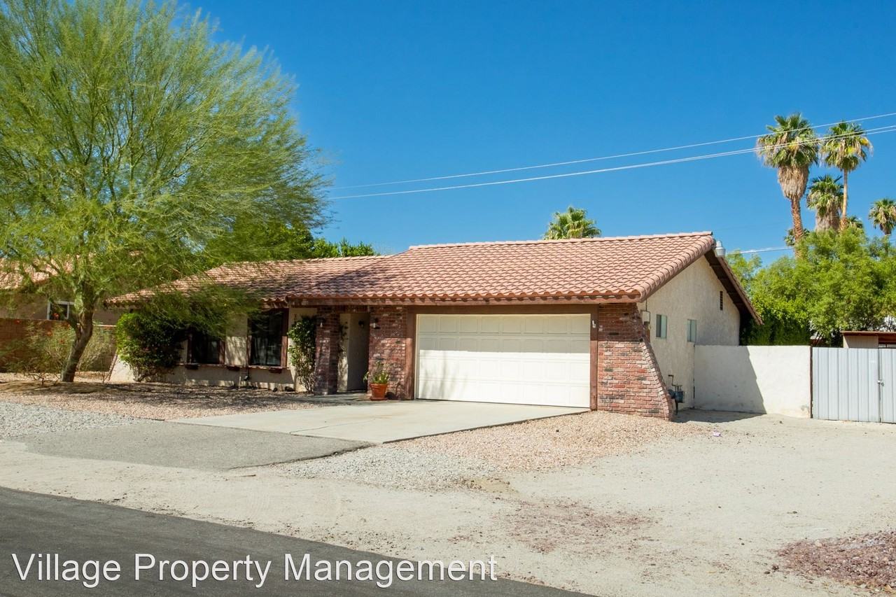 352 W Dominguez Rd - Photo 3 of 45