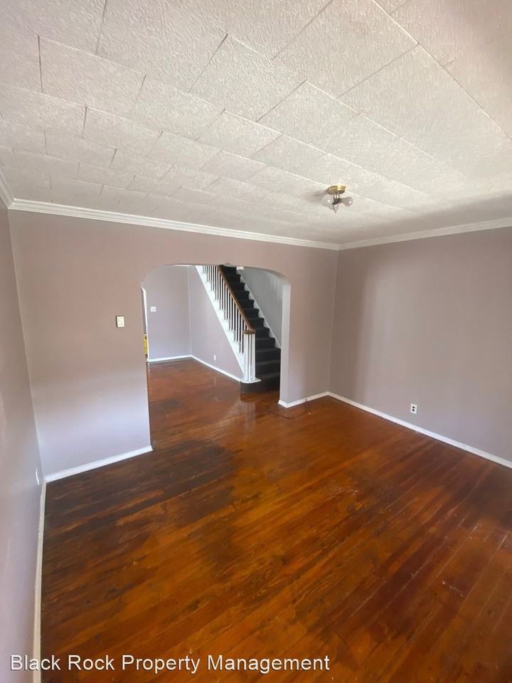 22 Wiggan St - Photo 3 of 10