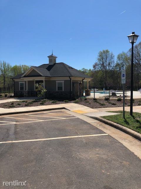 6443 Bentbrush St - Photo 3 of 27