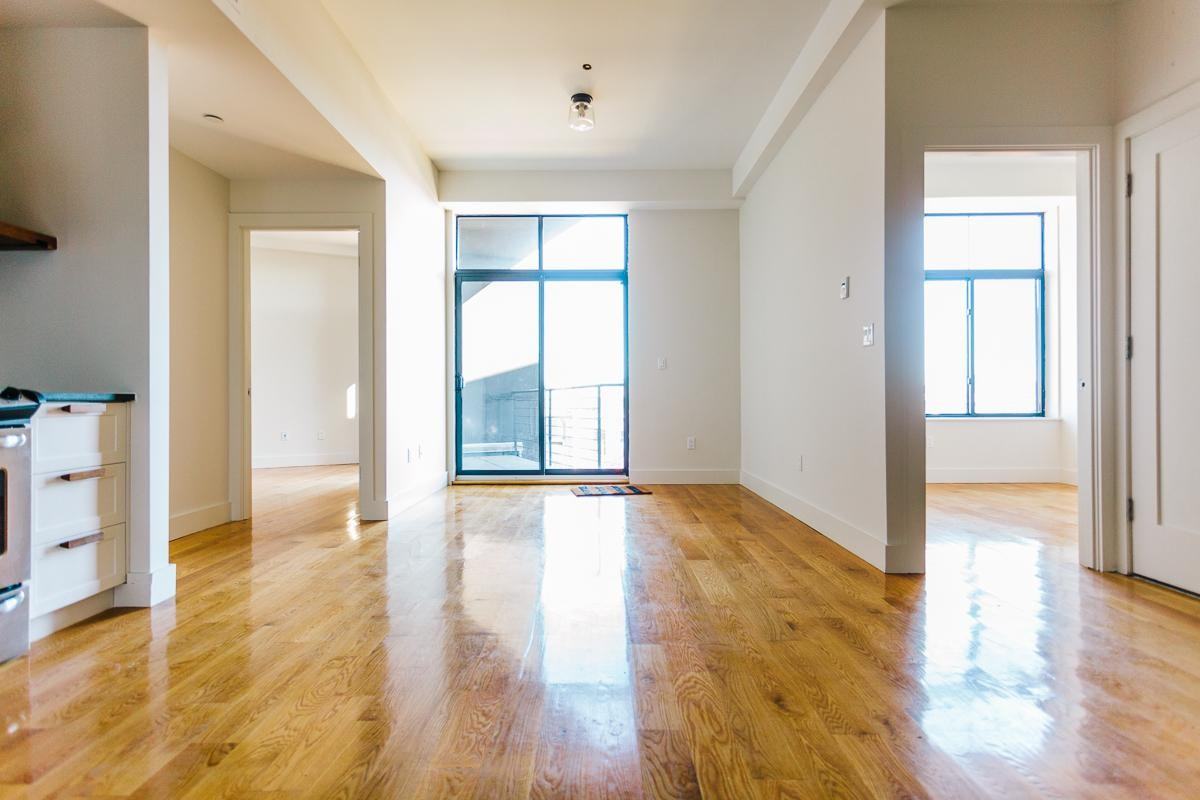 5527 Myrtle Ave #508