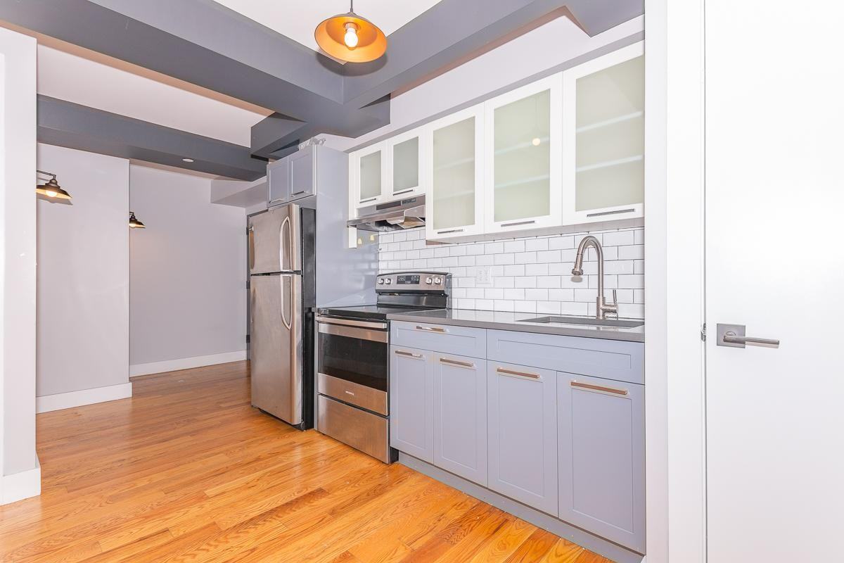 186 Lenox Rd #6L - Photo 2 of 11