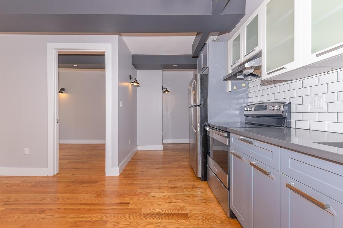 186 Lenox Rd #6L - Photo 3 of 11