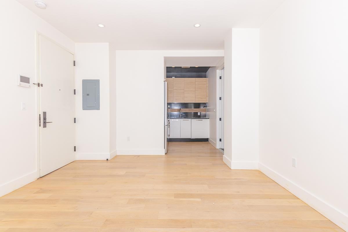 246 Johnson Ave #2F - Photo 4 of 25