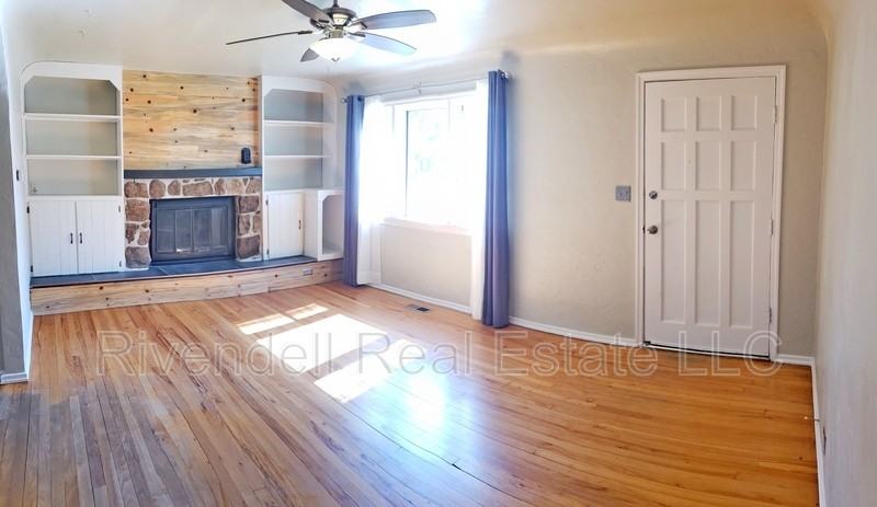 4524 S Pearl St - Photo 5 of 15