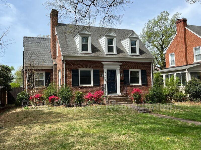 3514 Montrose Ave - Photo 3 of 15