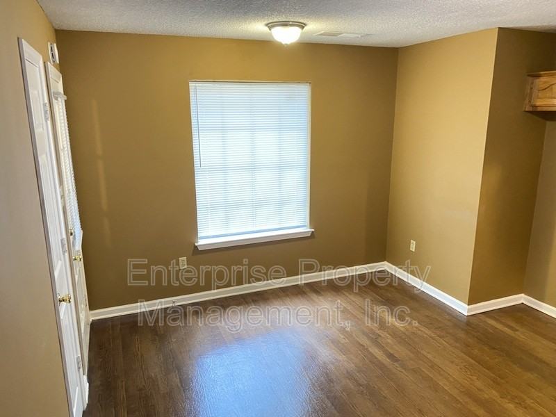 6496 Amberwood Cv - Photo 7 of 28
