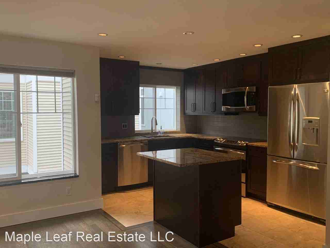 8523 Midvale Ave N #A - Photo 2 of 14