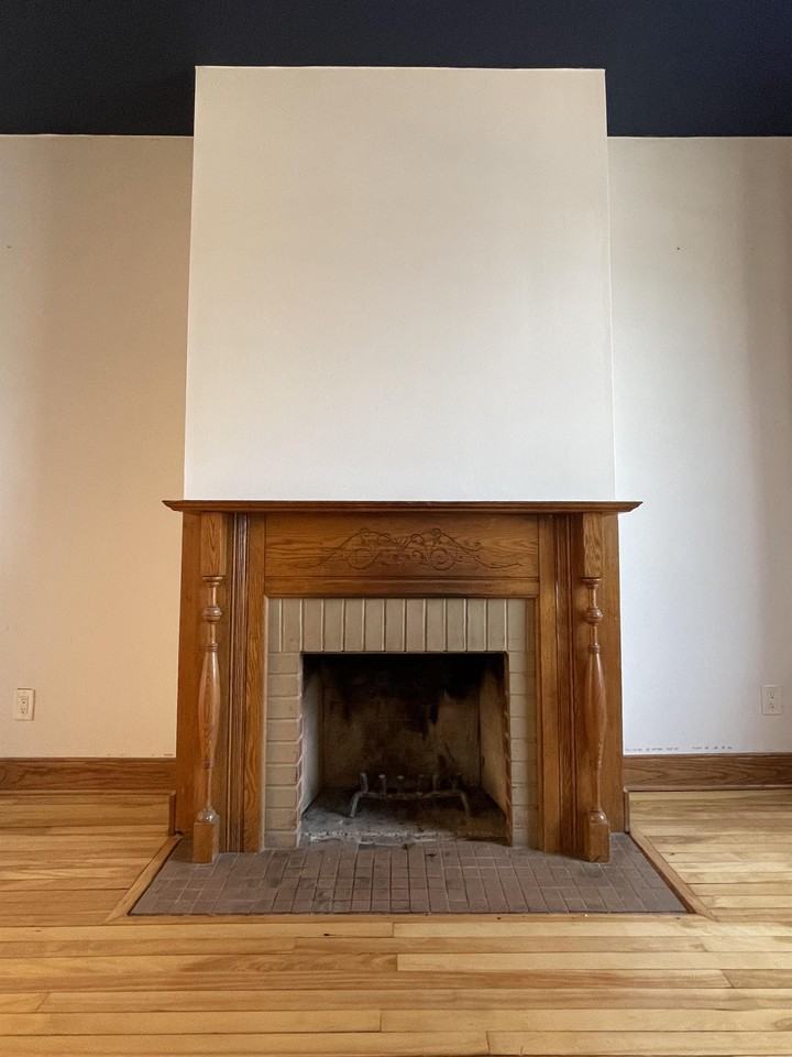 13 W 33rd St #0 - Photo 4 of 21