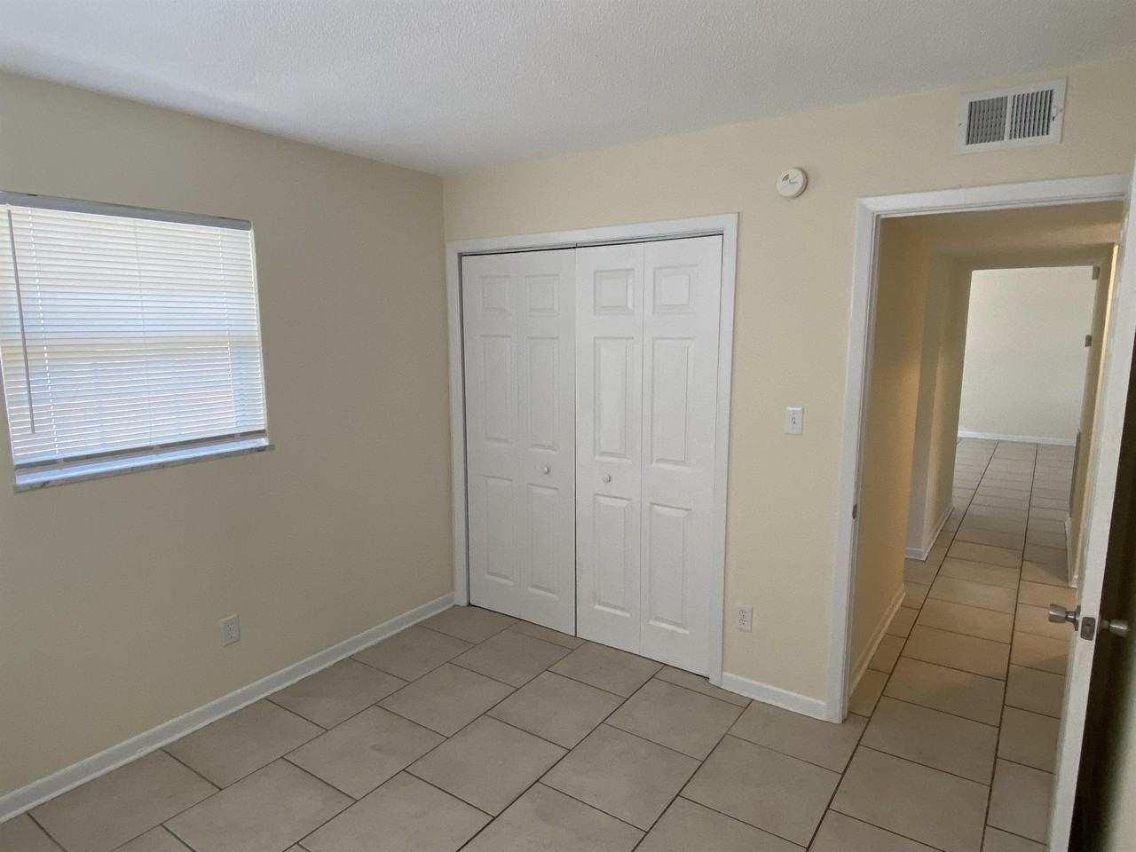 106 S Fredrica Ave #106 - Photo 4 of 22