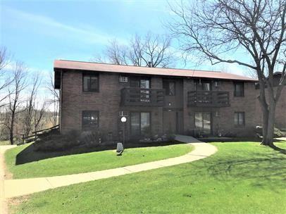 2425 Chalet Gardens Ct #4 - Photo 3 of 20