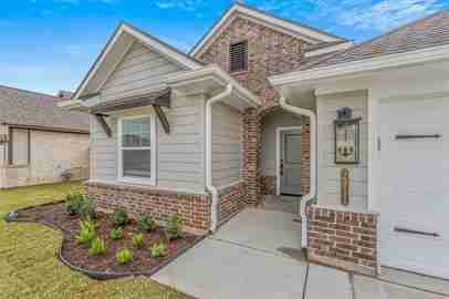 2911 Spector Dr - Photo 3 of 22