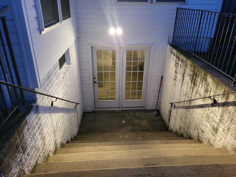 11151 Eagle Ct - Photo 2 of 5