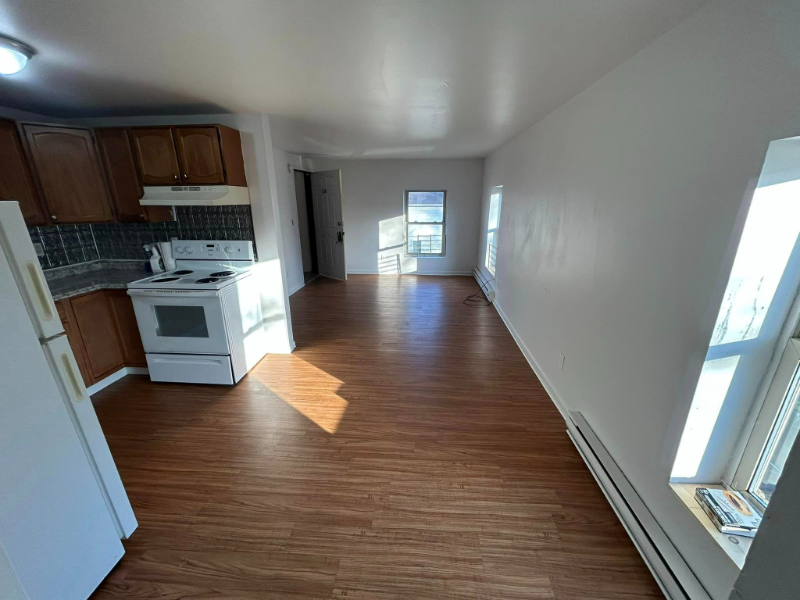 116 Hammond St #2A - Photo 3 of 11